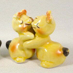 Vintage Bunny Hug Salt and Pepper Shakers by Ruth Van Tellingen and Regal China